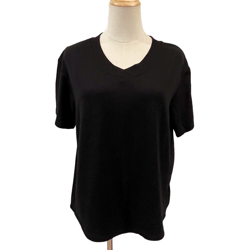 FN by Flora Nikrooz Black V-Neck T-Shirt Medium Sleepwear Lounge
